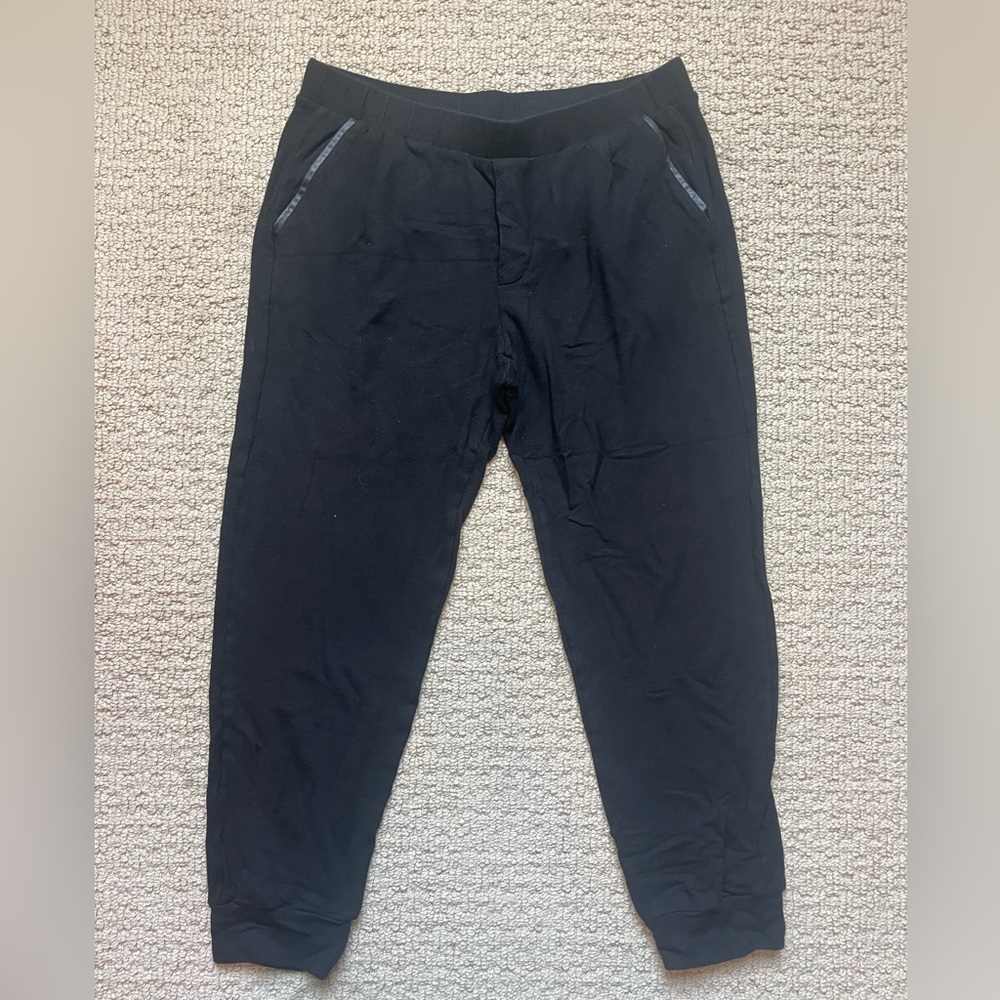 Splendid sweats with leather trimmed pockets